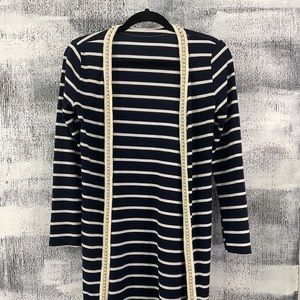 NAVY AND WHITE LONG CARDIGAN WITH PEARL DETAIL XS